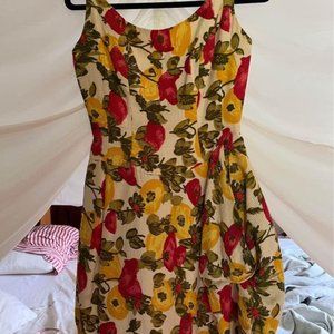 Gorgeous Vintage Homemade Floral bubble hem dress, size xs